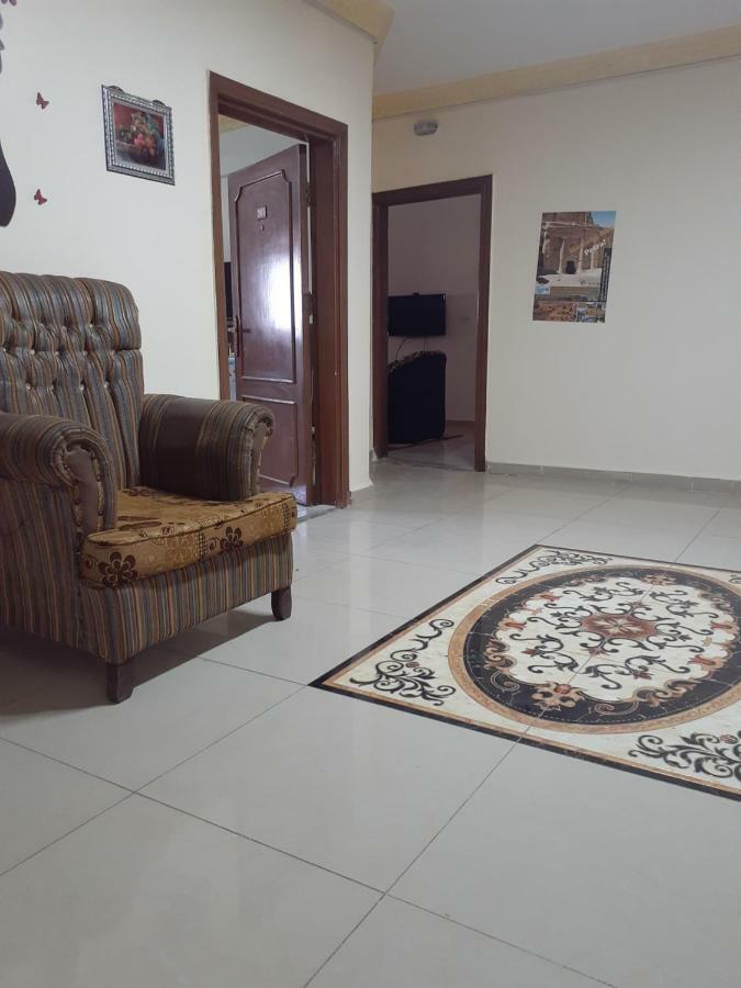 Petra Visitors Hotel Wadi Musa Exterior photo